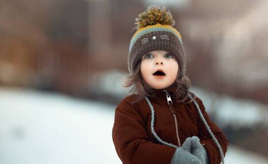 Poradnik: jak wybrać kurtkę jesienną 122, która rośnie razem z dzieckiem?