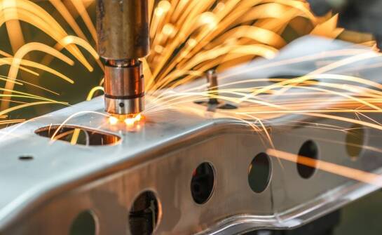 Jakie są najważniejsze aspekty automatyzacji procesów spawalniczych?