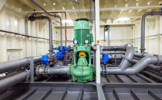 Różnorodność pomp dostępnych na wynajem – co warto wiedzieć przed wyborem?
