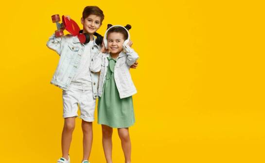 Wybór idealnych dzwonów dziewczęcych 158 dla aktywnych dziewczynek