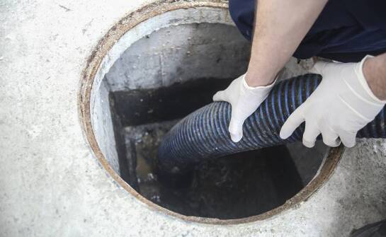 Rola udrażniania kanalizacji w utrzymaniu higieny w budynkach użyteczności publicznej