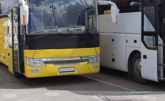 Jakie znaczenie ma serwis blacharski dla estetyki i bezpieczeństwa autobusów?