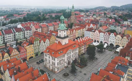 Jakie wydarzenia kulturalne odbywają się w okolicach Wilanowa?