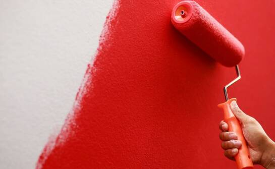 Malowanie ogniochronne a efektywność energetyczna budynków