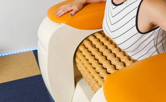 Poradnik: Jak skorzystać z oferty łóżek rehabilitacyjnych na NFZ?