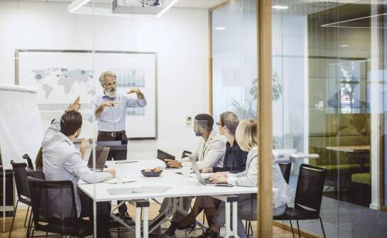 Jak kancelarie podatkowe wspierają przedsiębiorstwa w zarządzaniu ryzykiem finansowym?