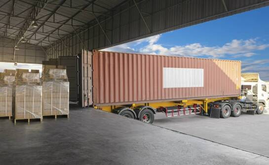 Dlaczego warto inwestować w usługi "door-to-door" w transporcie międzynarodowym?