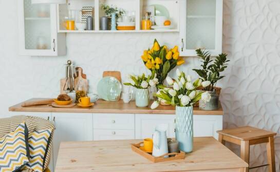 Zalety porcelanowej patery na owoce i warzywa w Twojej kuchni