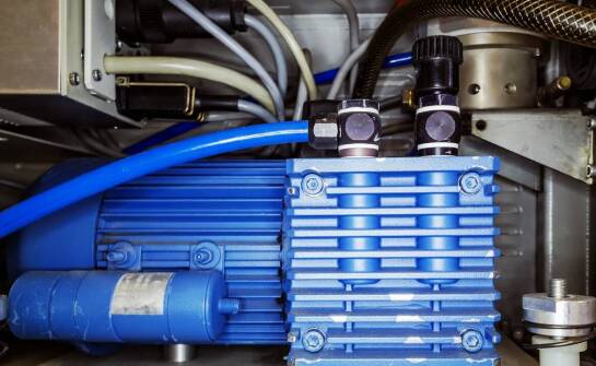 Innowacyjne rozwiązania w konstrukcji wibroizolatorów dla przemysłu ciężkiego