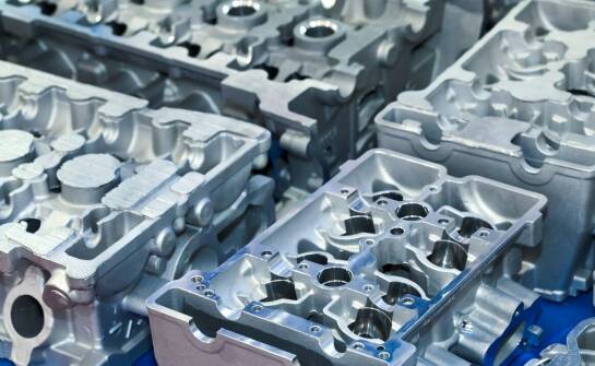 Jakie czynniki wpływają na wybór odpowiednich części do sprężarek?