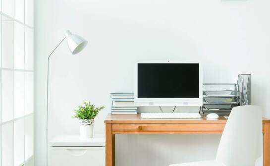 Wybór idealnych organizerów biurowych do domowego biura