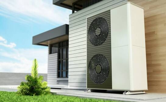 Jak zwiększyć efektywność energetyczną budynku dzięki pompom ciepła?