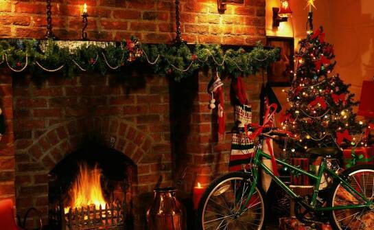 Czym kierować się przy wyborze lampek choinkowych do ogrodu?