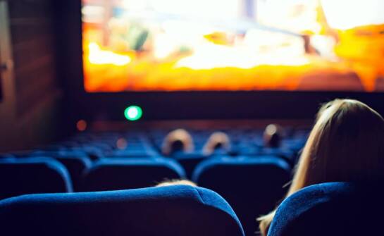 Rozmiar ekranu w kinie – kluczowy element niezapomnianego seansu