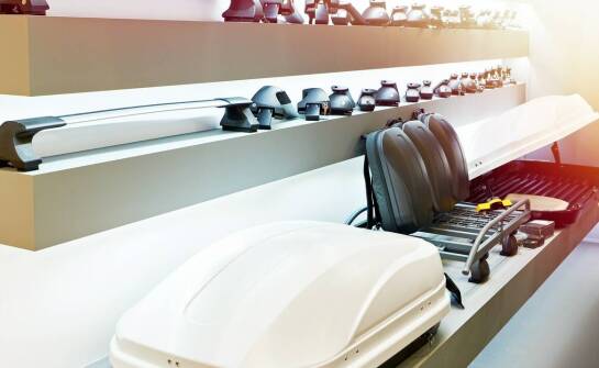 Boxy dachowe: jak wybrać model, który najlepiej pasuje do Twojego samochodu?