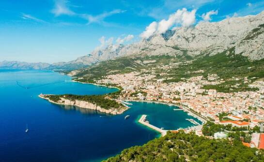 Jakie są najczęstsze wyzwania związane z zakupem taniego mieszkania w Chorwacji?