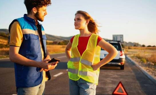Akcesoria turystyczne do samochodu a bezpieczeństwo w podróży