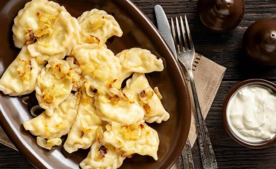 Domowe dania z kuchni polskiej – jak wzbogacają ofertę cateringu?