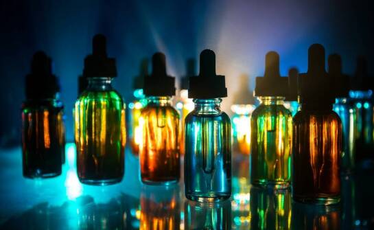 Jak różnorodność olejków eterycznych wspiera kreatywność twórców zapachów?