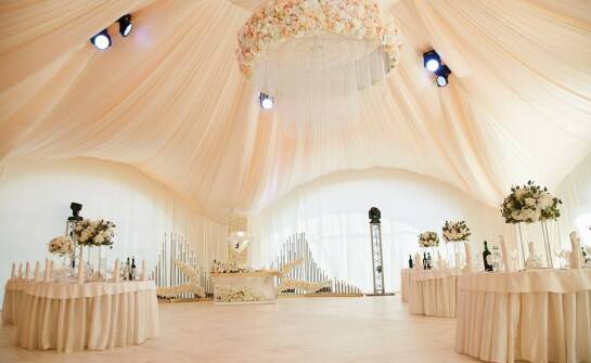 Przewaga hal namiotowych nad tradycyjnymi lokalizacjami eventowymi