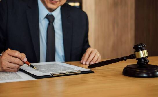 Rola i obowiązki komornika sądowego w procesie egzekucyjnym na terenie kraju