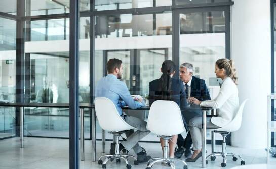 Rola kancelarii w negocjacjach dotyczących umów budowlanych