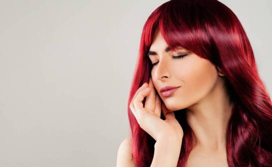 Jakie są najważniejsze zalety peruk syntetycznych?