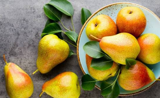 Jakie są zalety spożywania gruszki smaczliwki w diecie wegańskiej?