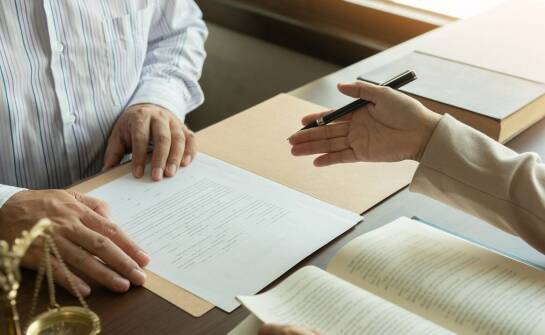 Wsparcie prawne w sporach dotyczących składek ZUS – jakie korzyści?