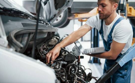 Serwis skrzyni biegów - dlaczego warto zaufać specjalistom?