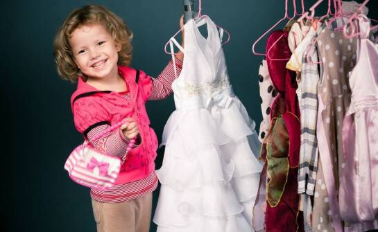 Spódniczki dla dziewczynek z kwiatowymi motywami 3D – jak stworzyć wyjątkową stylizację?