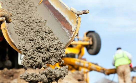 Dlaczego elektronagrzew betonu to niezastąpione narzędzie w budownictwie?