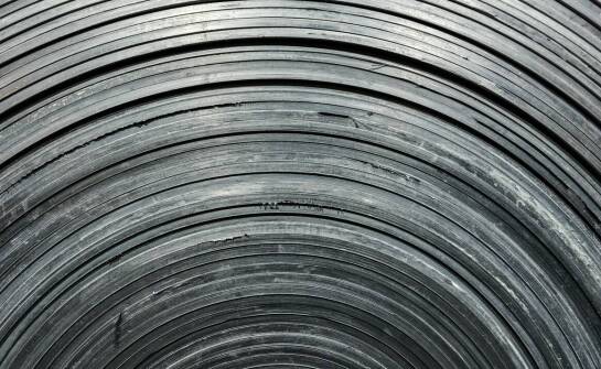 Wpływ płyt gumowych EPDM na zwiększenie odporności termicznej materiałów