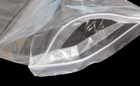 Znaczenie folii LDPE w ochronie produktów przed wilgocią i zabrudzeniami