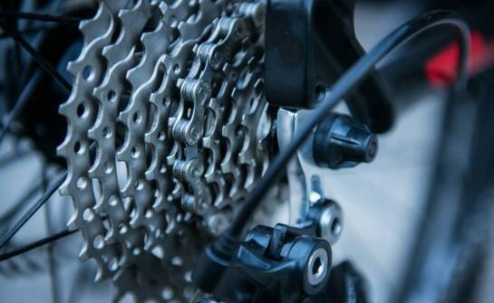 Na co zwrócić uwagę przy wyborze rączki hamulca rowerowego dla maksymalnej kontroli?