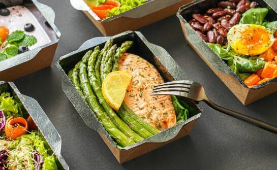 Przewaga pojemnika na obiad 3 komory nad tradycyjnymi opakowaniami jednorazowymi