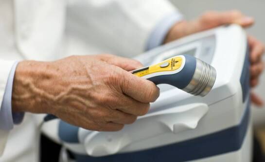 Laser Q-Switch w walce z oznakami starzenia się skóry