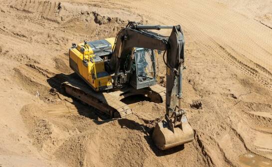 Wszystko, co warto wiedzieć o wykopach – zasady, rodzaje i zastosowanie