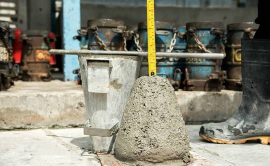 Zastosowanie i zalety posadzek żywicznych w przemyśle