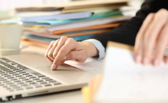 Księgowość — najważniejsze informacje i aktualne trendy w branży