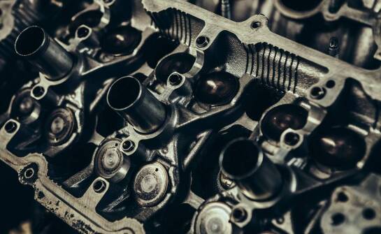 Chiptuning silnika – co warto wiedzieć przed modyfikacją auta