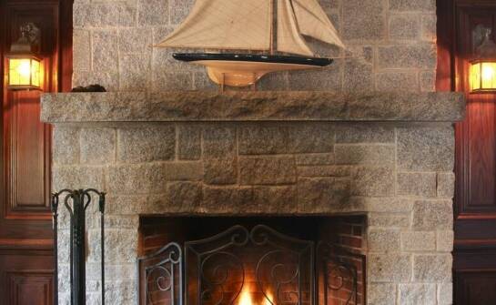 Kominki z kamienia – inspiracje i trendy w aranżacjach wnętrz