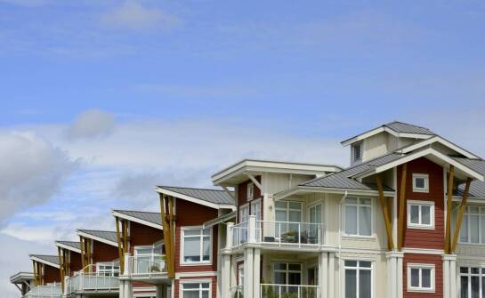 Apartamenty nad morzem – komfortowy wypoczynek i relaks w bliskości plaży