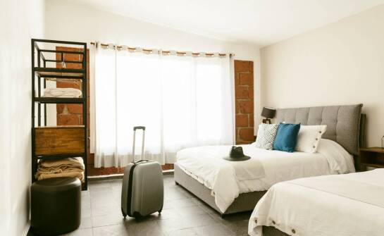 Pokoje gościnne nad morzem – komfortowy wypoczynek dla każdego