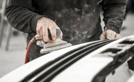 Blacharstwo samochodowe – najważniejsze informacje i zastosowania w motoryzacji