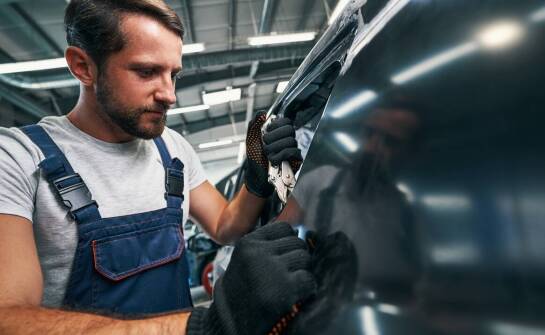 Blacharstwo samochodowe – najważniejsze informacje i zakres usług