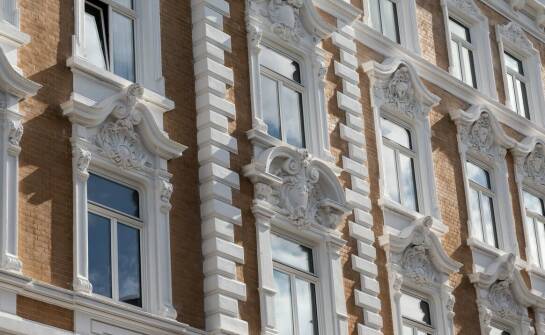 Nowoczesne trendy i sprawdzone rozwiązania w aranżacji elewacji budynków