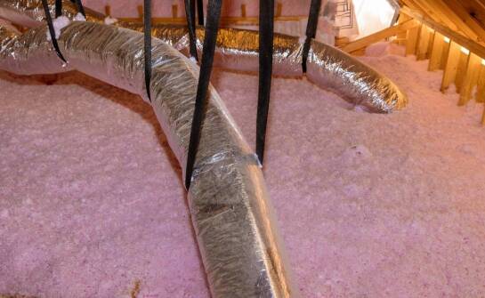 Koszty i etapy ocieplenia poddasza — co warto wiedzieć przed inwestycją