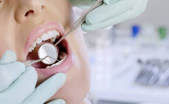 Stomatologia estetyczna – nowoczesne rozwiązania i najważniejsze zabiegi