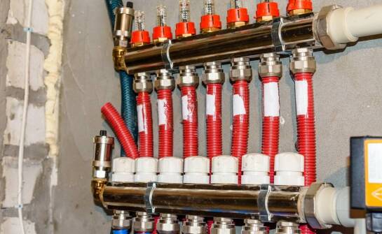 Pompy ciepła – zasada działania, korzyści i zastosowania w domach